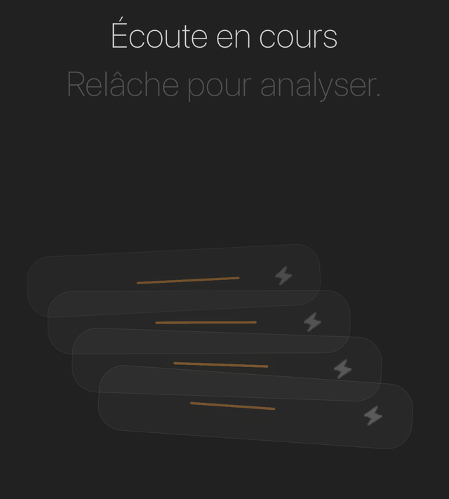 Écran « Écoute en cours » avec la pile de tâches en train d'être transcrites